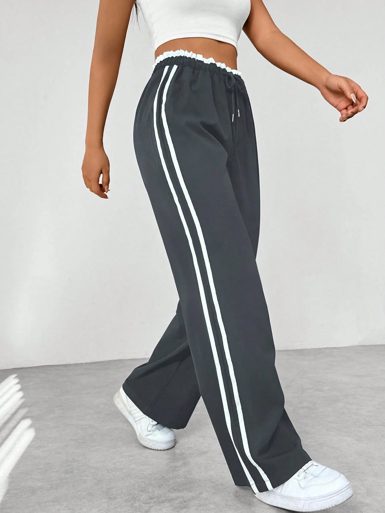 Wide-Leg Pants Women – Breathable Sporty Trousers for Casual Style - Image 3